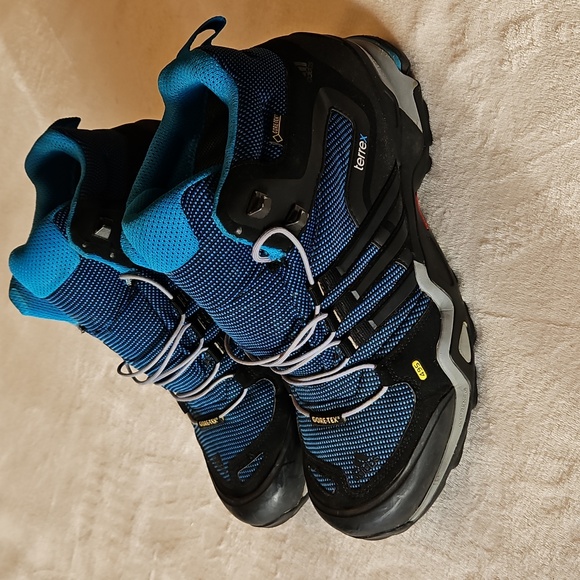 GUC Men's Adidas Gortex Terrex, Black and Blue Walking Boots. Size 10 - Picture 1 of 7